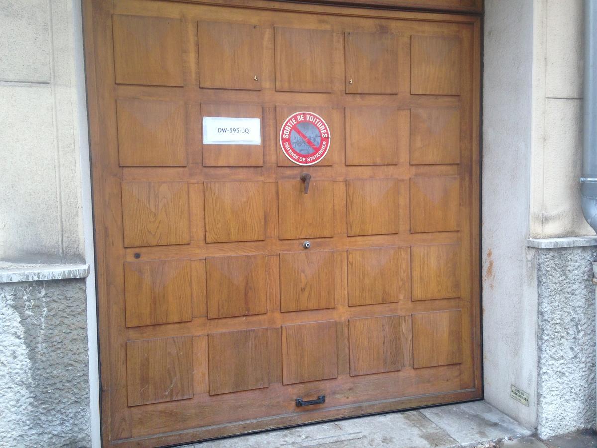 St Pothin Village Avec Garage ليون المظهر الخارجي الصورة